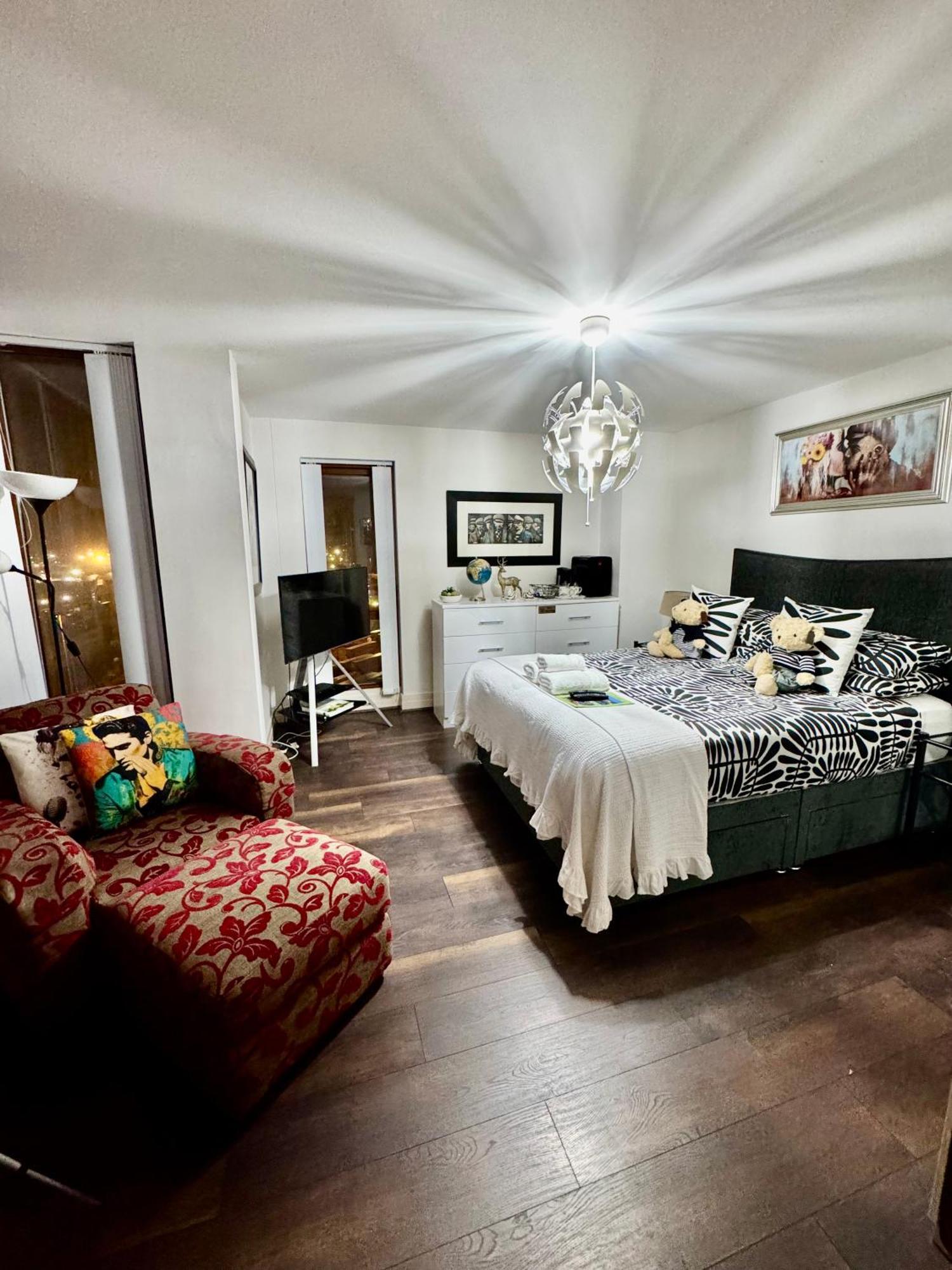 James Clow Bed & Breakfast Белфаст Екстериор снимка