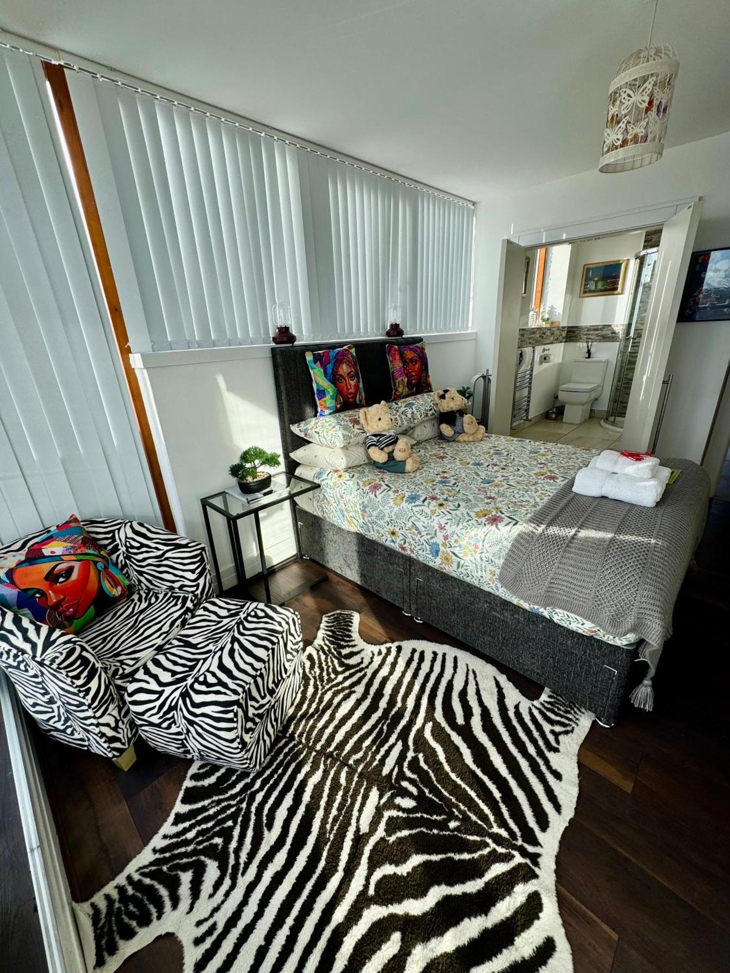 James Clow Bed & Breakfast Белфаст Екстериор снимка